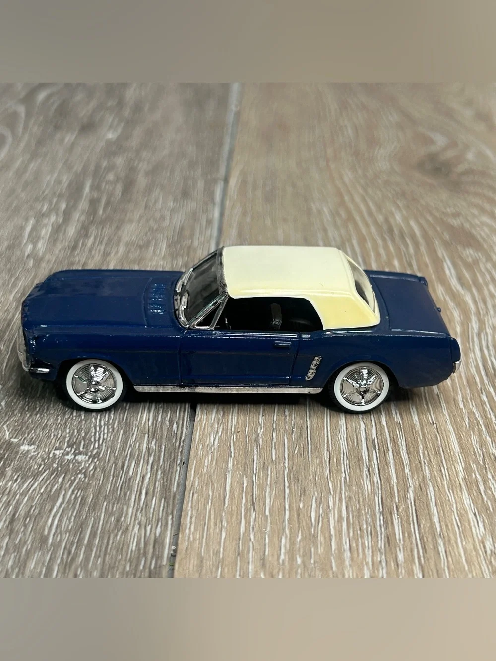 Solido Vintage 1/43 1964 1/2Ford Mustang Hardtop Blue Diecast Car Made in France